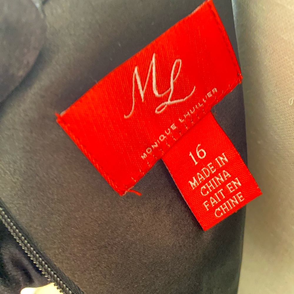 Monique Lhuillier Black and Red Spaghetti Strap Dress. With Tag. - Picture 8 of 9
